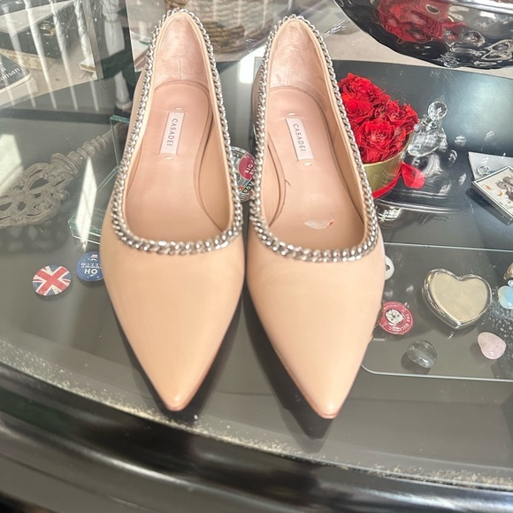 Casadei Women's Tan Chain-Trimmed  Flats - 39.5 Italy - Picture 1 of 8